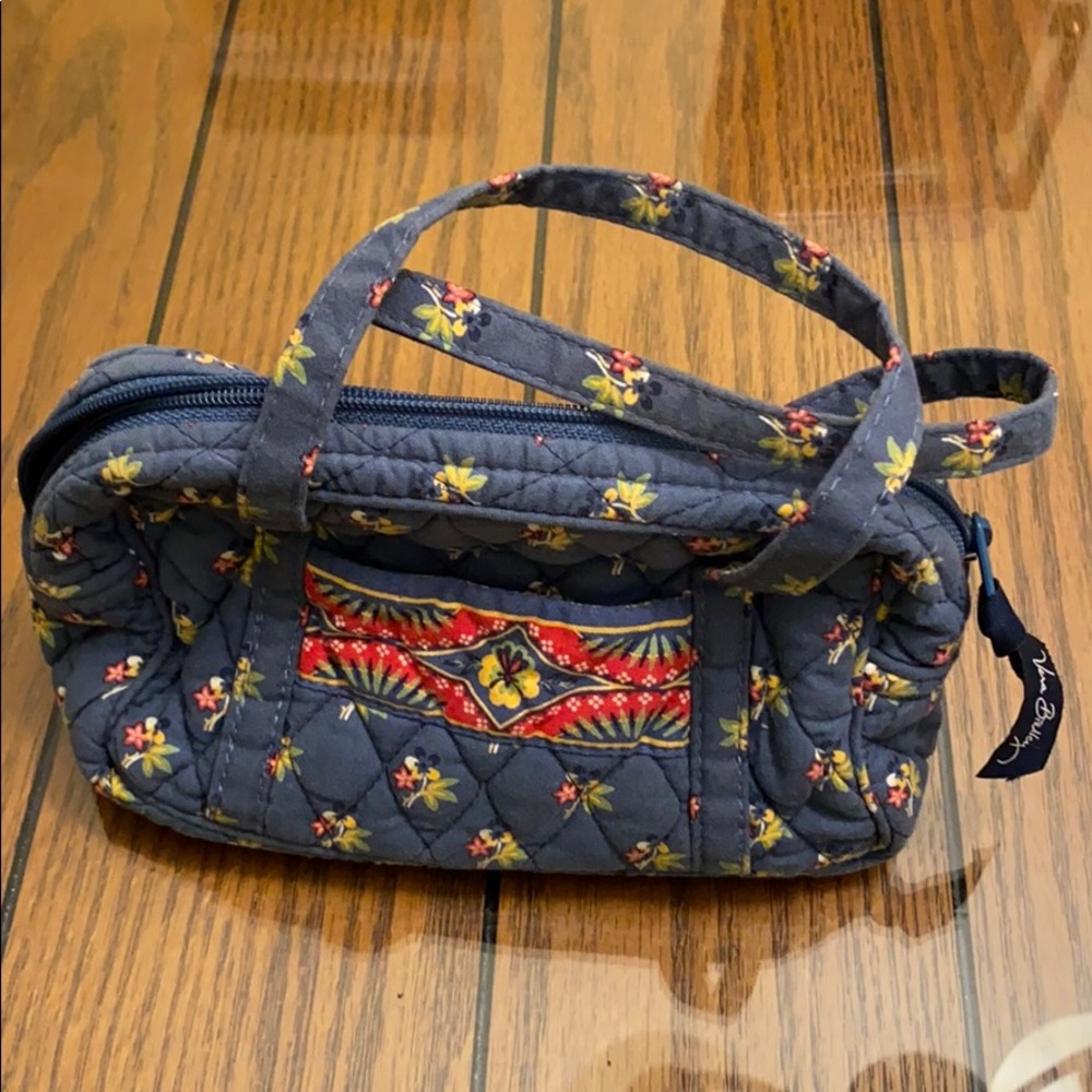 Vera Bradley small handbag
